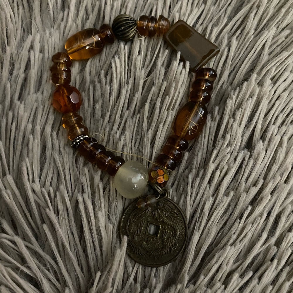 Beaded bracelet
